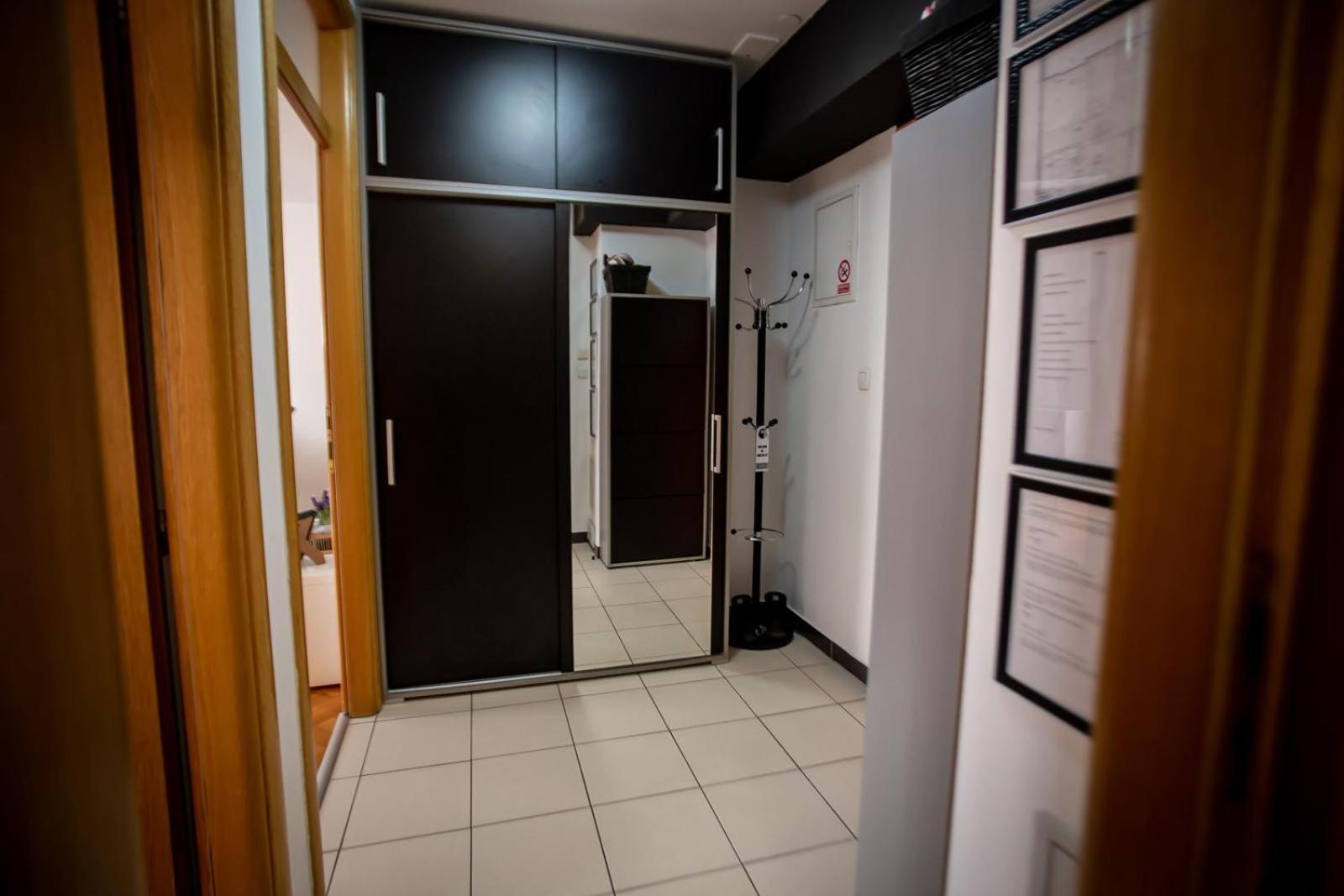 Apartman Elly Slavonski Brod Exteriör bild